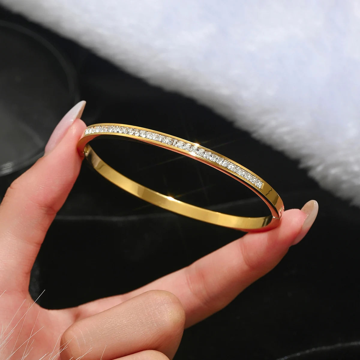 Luxe Fortune Bangle Set Bracelet