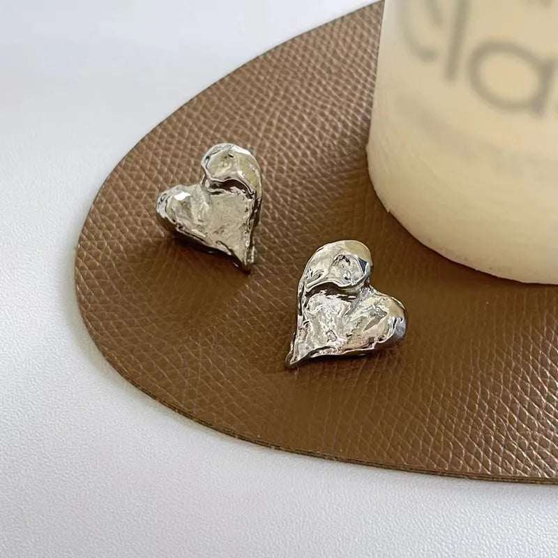 Retro Bold Heart Earrings
