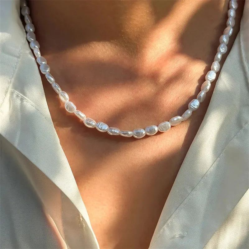 Elegant Pearl Choker Necklace