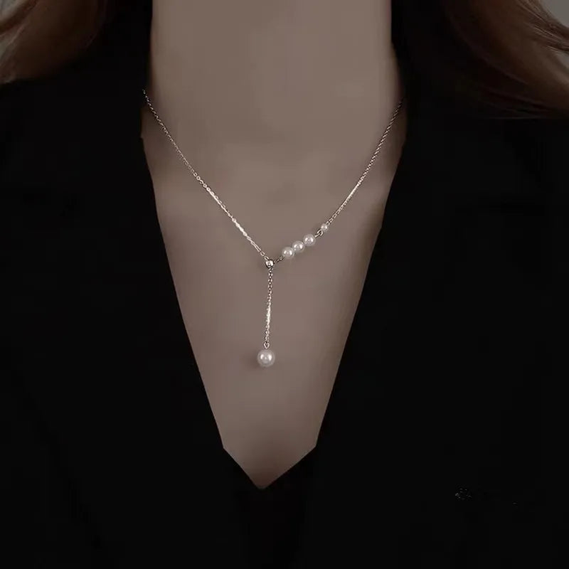 Gold Pearl Choker Necklace for Women – Kpop Inspired Beads Collar