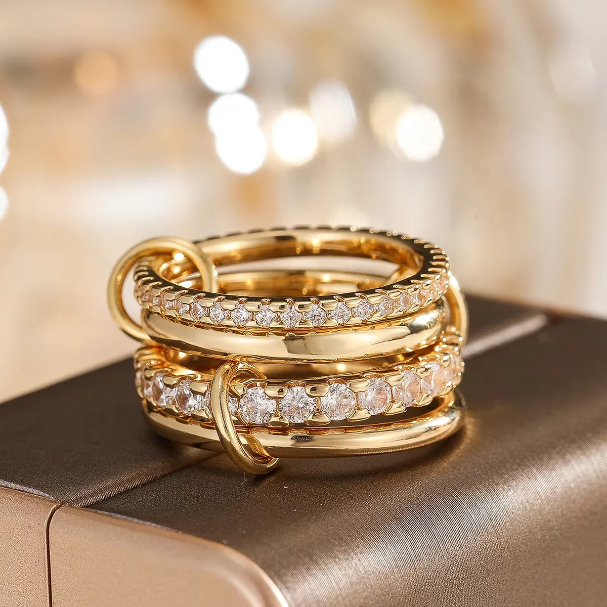 Two-Tone Stacking Ring  – Hypoallergenic Copper Jewellery with Gold & Silver Linked