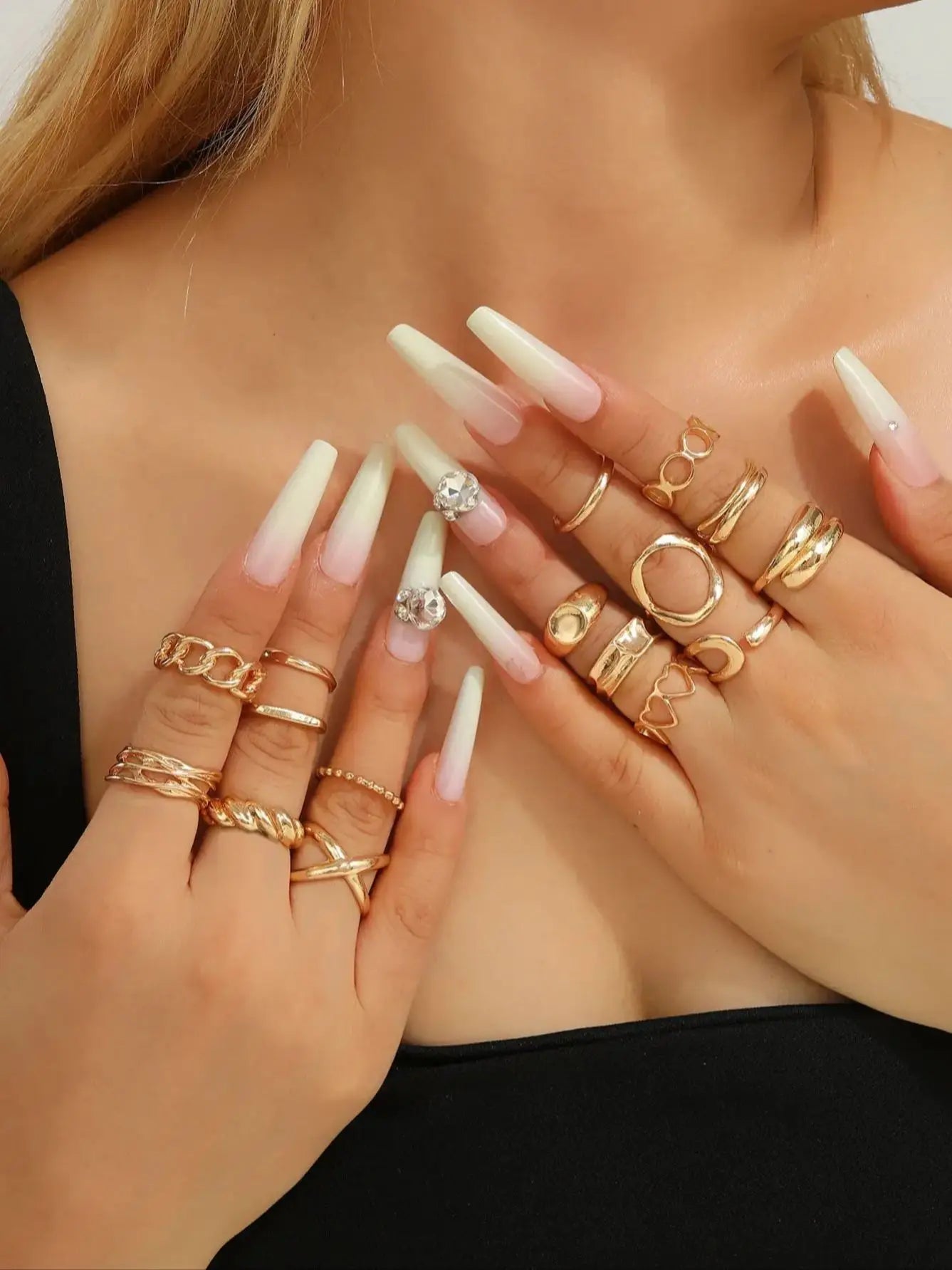 16-Piece Gold Ring Set for Women – Geometric, Heart & Open Band Stackable Rings