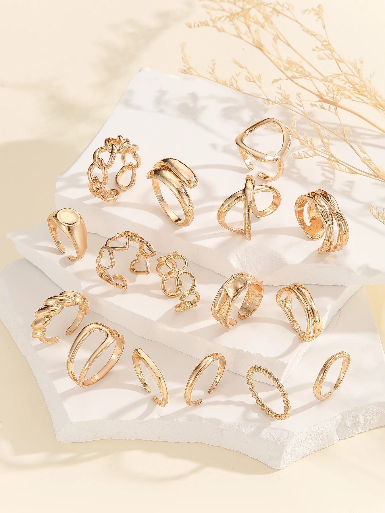 16-Piece Gold Ring Set for Women – Geometric, Heart & Open Band Stackable Rings