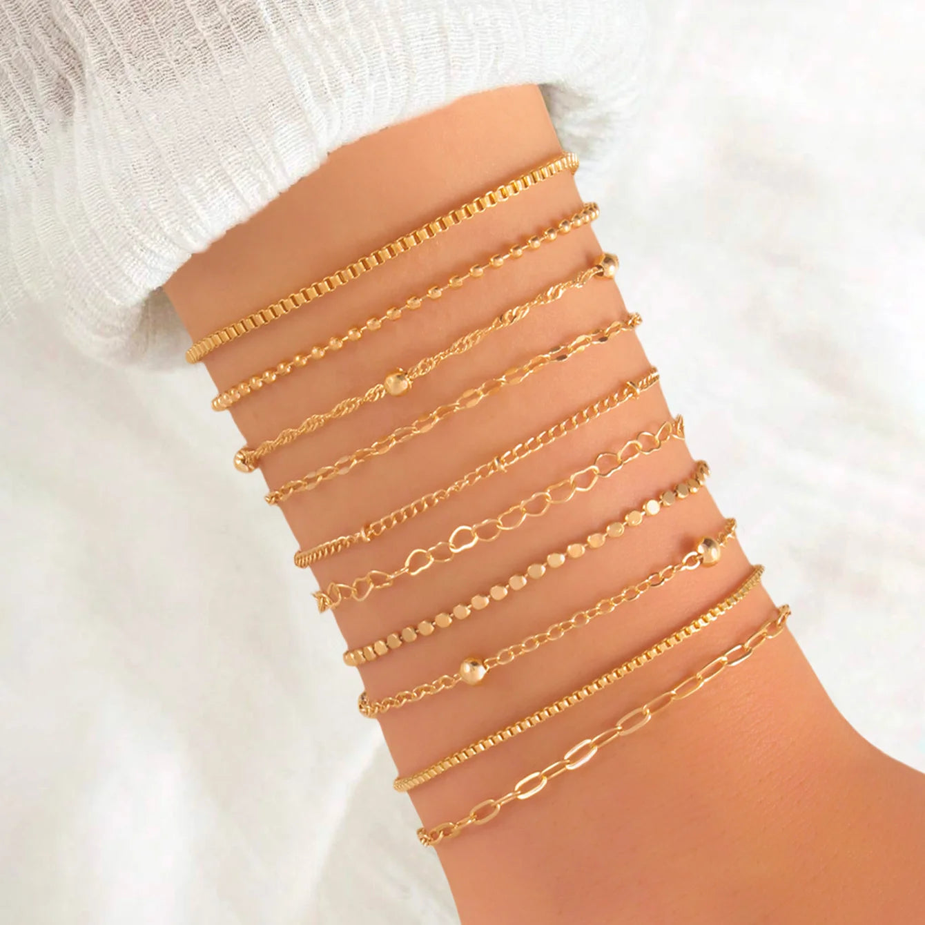 Golden Layers Bracelet Set – 10 Pieces