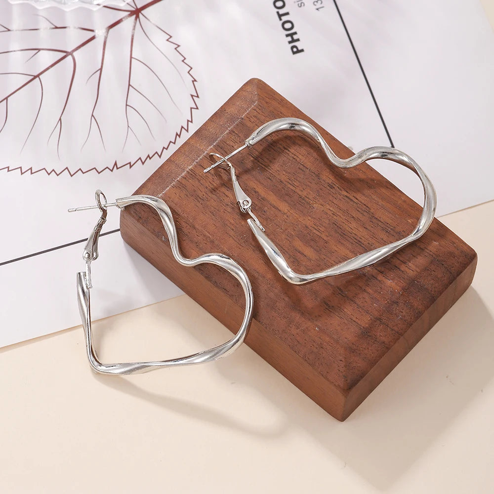 Hollow Chic Earrings