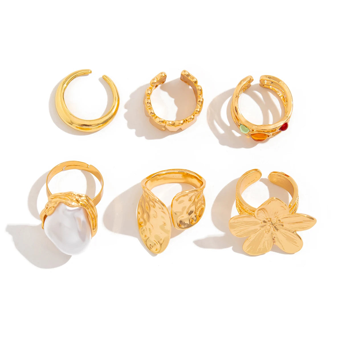 Baroque Pearl & Exaggerated Metal Flower Rings