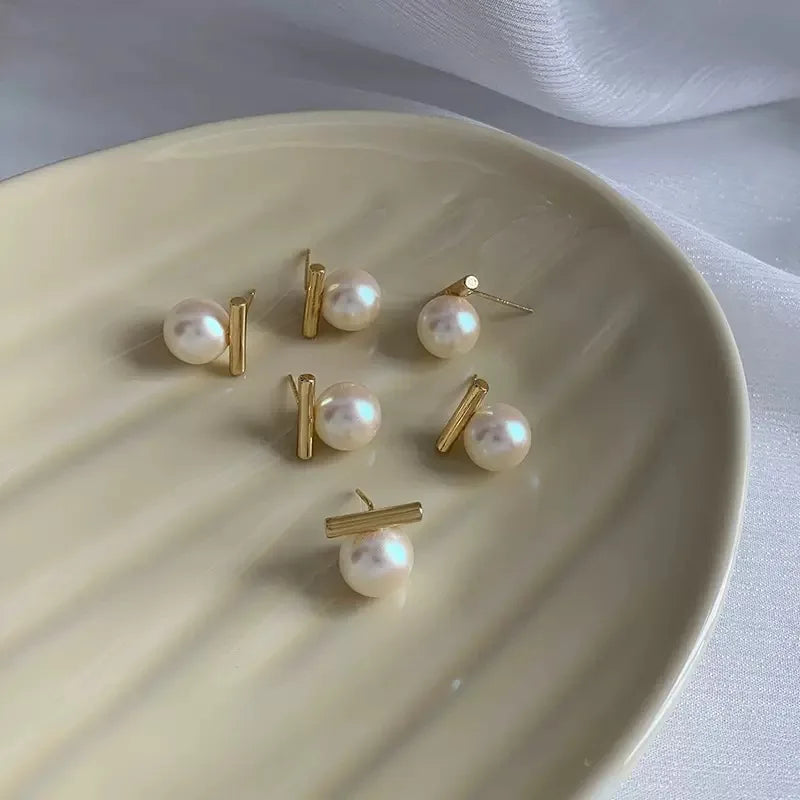 Modern Pearl Bar Earrings