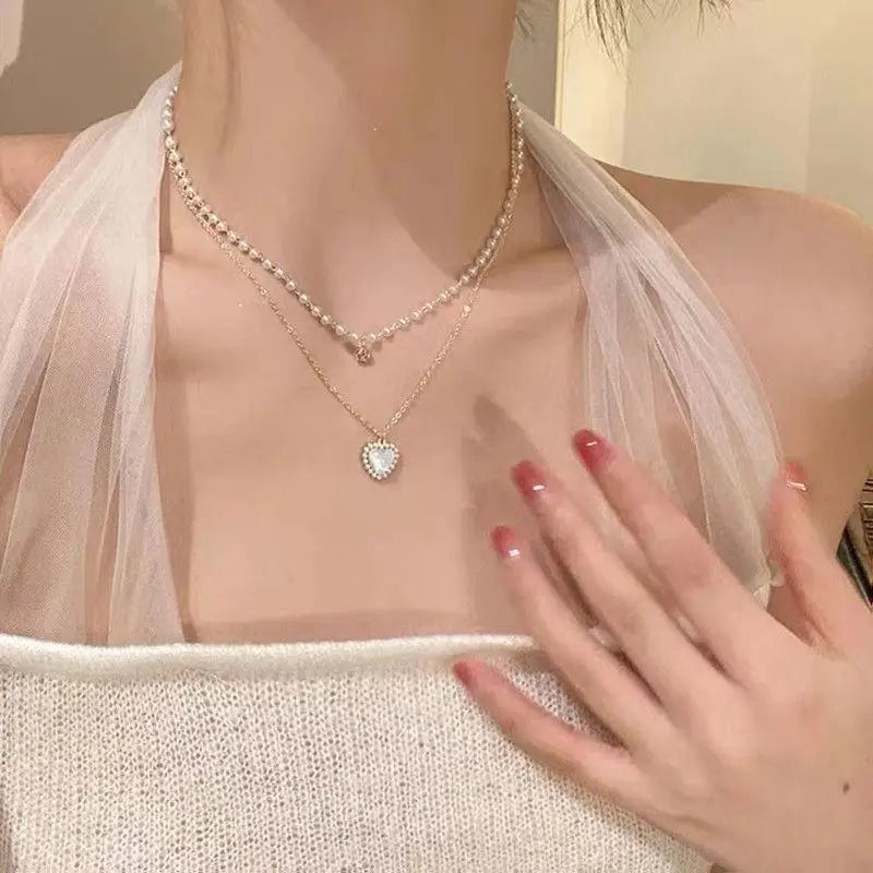 Gold Pearl Choker Necklace for Women – Kpop Inspired Beads Collar
