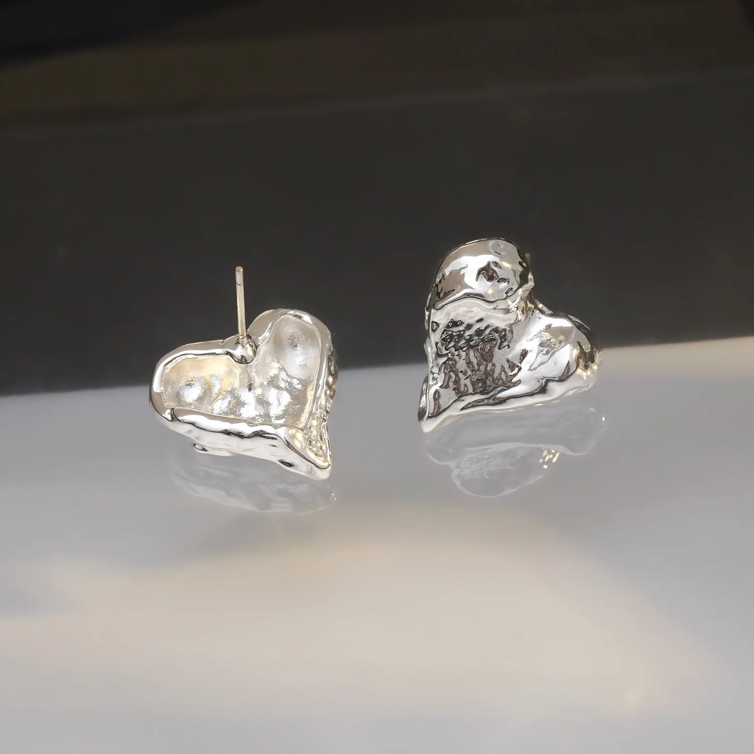 Retro Bold Heart Earrings